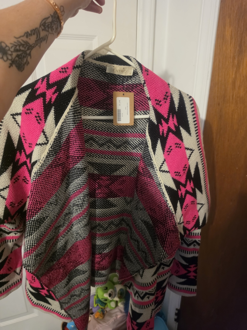 Entro Aztec Open-Front Cardigan - Hot Pink & black